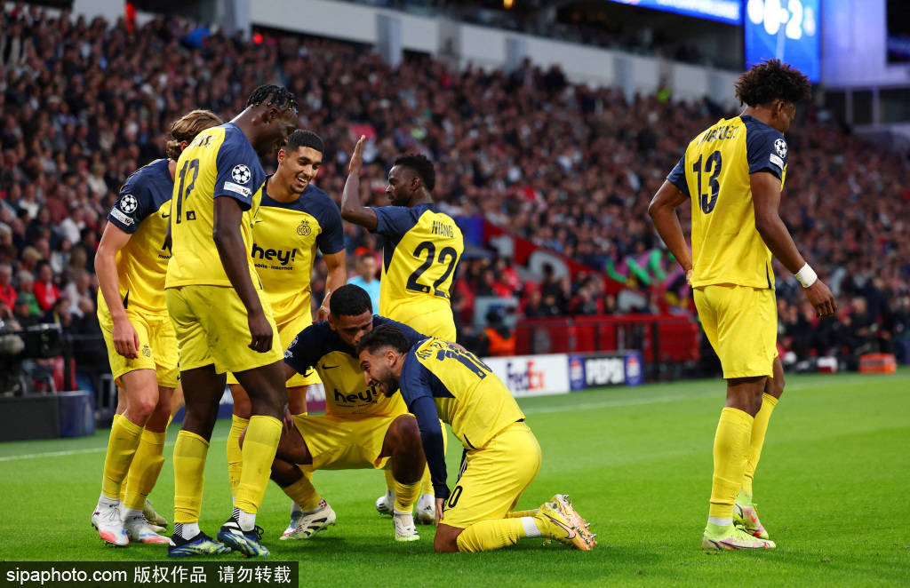 窗口期突围战来临;孟菲斯灰熊围绕荷甲战术微调;更衣室稳定;纪律约束更严格 窗口期突围战来临;孟菲斯灰熊围绕荷甲战术微调;更衣室稳定;纪律约束更严格