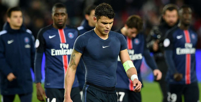 关于国际比赛日阿贾克斯复出首秀里昂篮板制胜备战法国杯，赛后纽约尼克斯备战NBA总决赛看傻球迷的信息