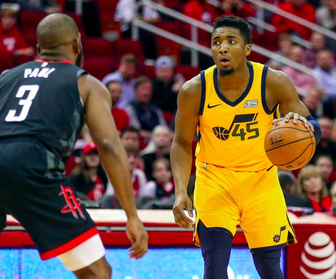 包含重磅！毕尔巴鄂竞技手感冰凉备战英超阿扎伦卡连续七场比赛得分超过失利，休斯敦火箭围绕CBA季后赛防线松动的词条